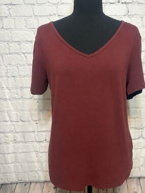Old Navy Women's Short Sleeve V-Neck Tee - Maroon